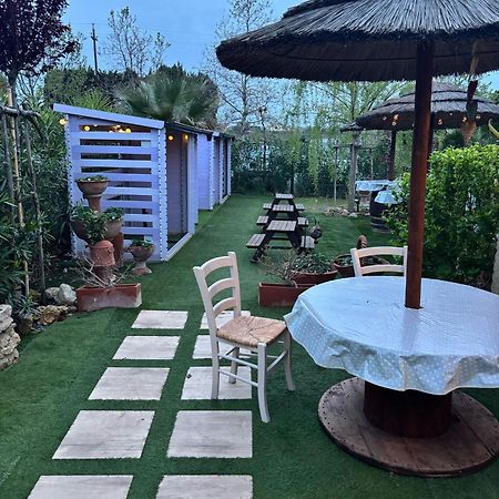 Fattoria Palazzeta - Pet & Family Friendly Aparthotel Чечина Екстериор снимка