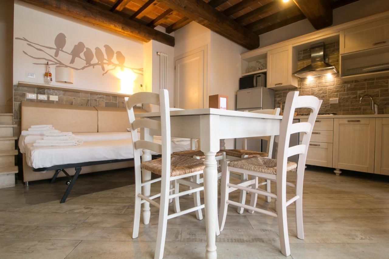 Fattoria Palazzeta - Pet & Family Friendly Aparthotel Чечина Екстериор снимка