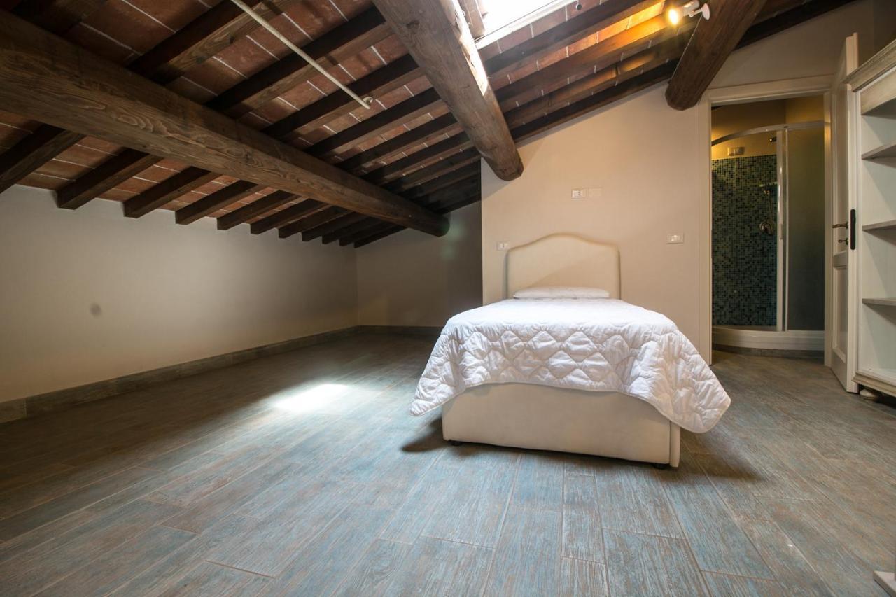 Fattoria Palazzeta - Pet & Family Friendly Aparthotel Чечина Екстериор снимка